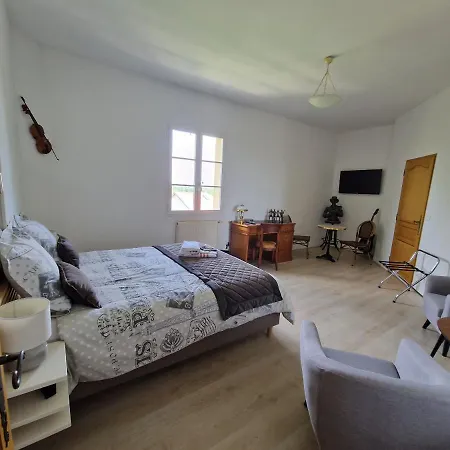 Homestay La Source De Bougival